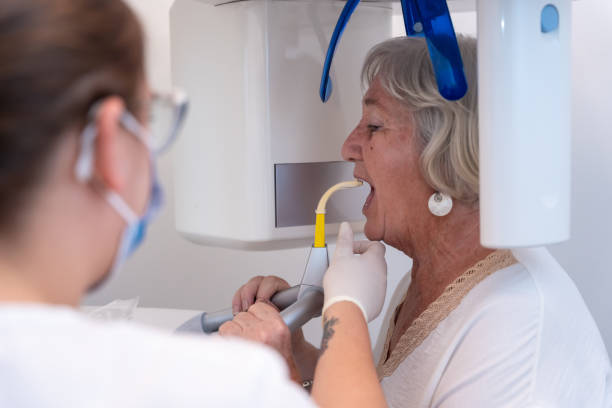 Best Weekend Emergency Dentist in Storm Lake, IA